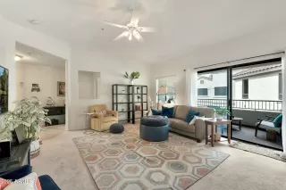Photo #3: 6829595 Listing 