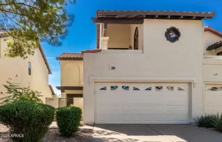 Photo #2: 6829697 Listing