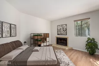 Photo #3: 6829765 Listing