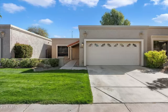 MLS: 6830030 Condo For Sale