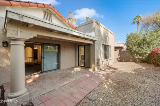 Photo #6: 6830030 Listing 