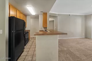 Photo #6: 6830310 Listing