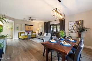 Photo #3: 6830390 Listing 