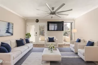 Photo #4: 6830639 Listing 