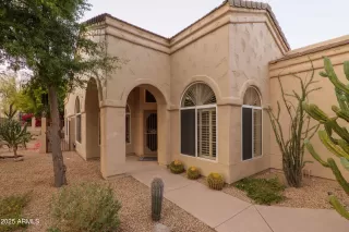 Photo #1: 6830753 Listing 