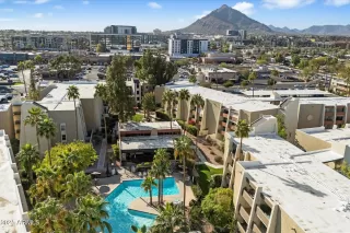 Photo #1: 6830833 Listing