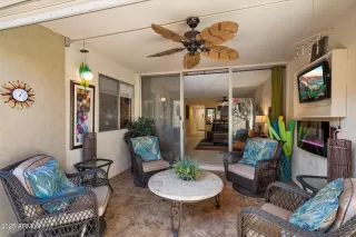 Photo #5: 6830833 Listing