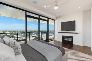 Photo #3: 6831079 Listing