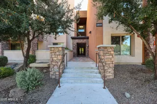 Photo #2: 6831110 Listing