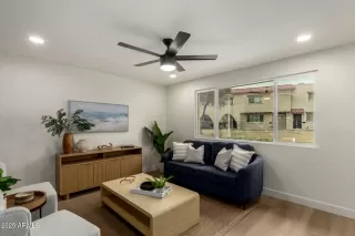 Photo #3: 6831146 Listing