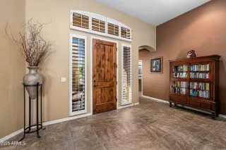 Photo #5: 6831512 Listing