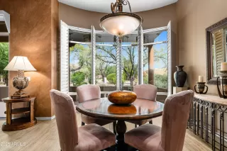 Photo #6: 6831512 Listing