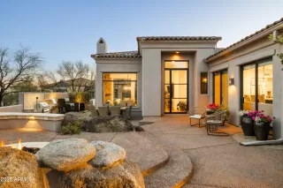 Photo #2: 6831791 Listing