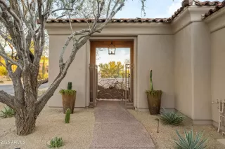 Photo #3: 6831791 Listing