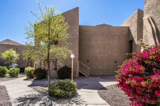 Photo #1: 6832294 Listing