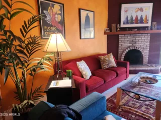 Photo #1: 6832437 Listing 