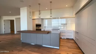 Photo #1: 6832445 Listing 