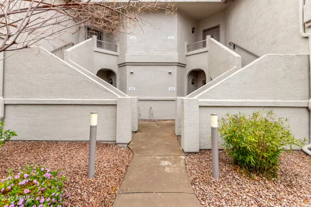 MLS: 6832485 Condo For Sale