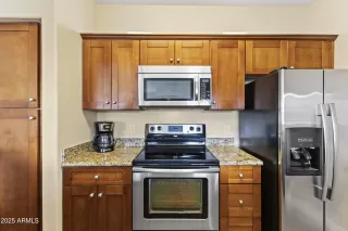 Photo #5: 6832686 Listing 