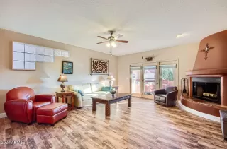 Photo #1: 6832712 Listing 