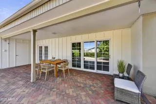 Photo #6: 6832716 Listing 