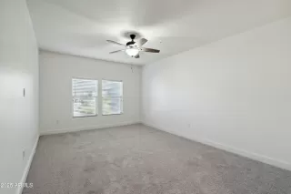 Photo #6: 6832717 Listing