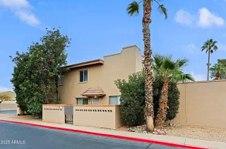 Photo #6: 6832781 Listing