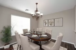 Photo #6: 6833137 Listing