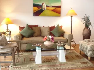 Photo #2: 6833249 Listing 