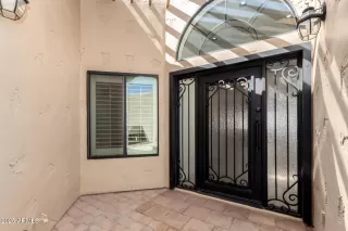 Photo #3: 6833295 Listing