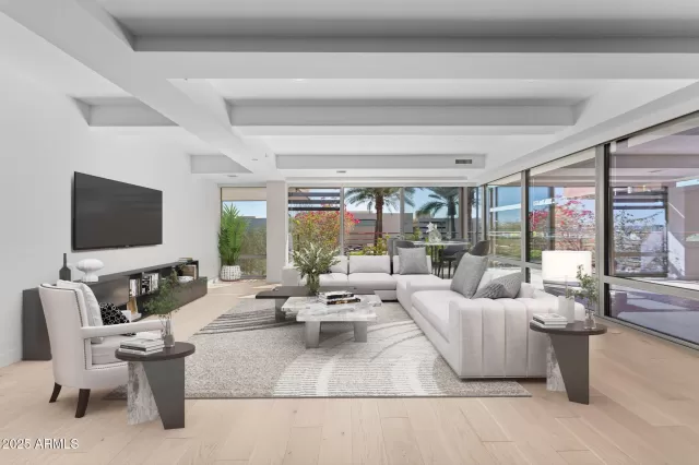 MLS: 6833357 Condo For Sale