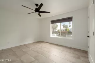 Photo #4: 6833381 Listing