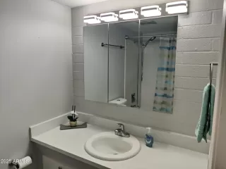 Photo #4: 6833430 Listing 