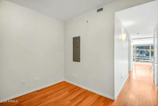 MLS: 6833721 Condo For Sale