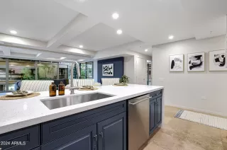 Photo #5: 6833740 Listing 