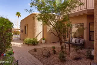Photo #6: 6833802 Listing 