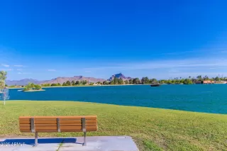 Photo #4: 6834317 Listing