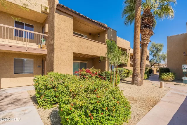 MLS: 6834825 Condo For Sale