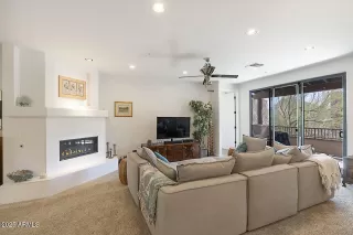 Photo #3: 6835035 Listing 