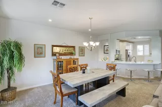 Photo #4: 6835035 Listing 