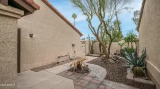 Photo #4: 6835247 Listing 