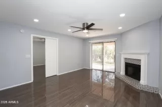 Photo #2: 6835338 Listing 