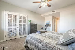 Photo #4: 6835394 Listing