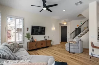 Photo #6: 6835486 Listing 