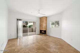 Photo #6: 6835748 Listing 