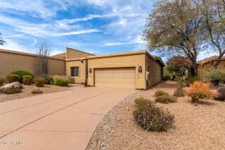 Photo #5: 6836037 Listing