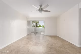 Photo #2: 6836066 Listing 