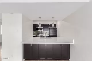 Photo #5: 6836066 Listing 