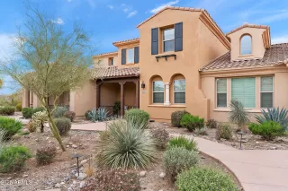 Photo #2: 6836590 Listing