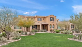 Photo #3: 6836590 Listing